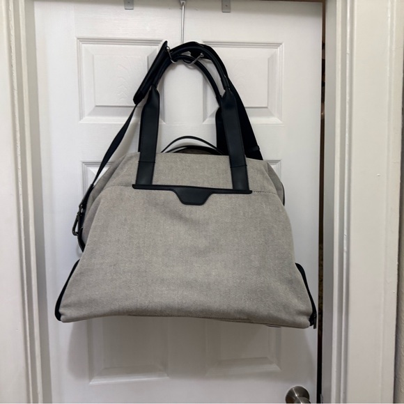 Away Handbags - Away - Transit Canvas Weekender